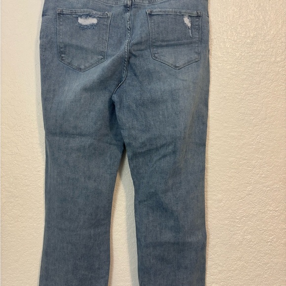 Risen High Rise Distressed Straight Leg Denim Blue Jeans Size 15 Waist 32 - Picture 5 of 7